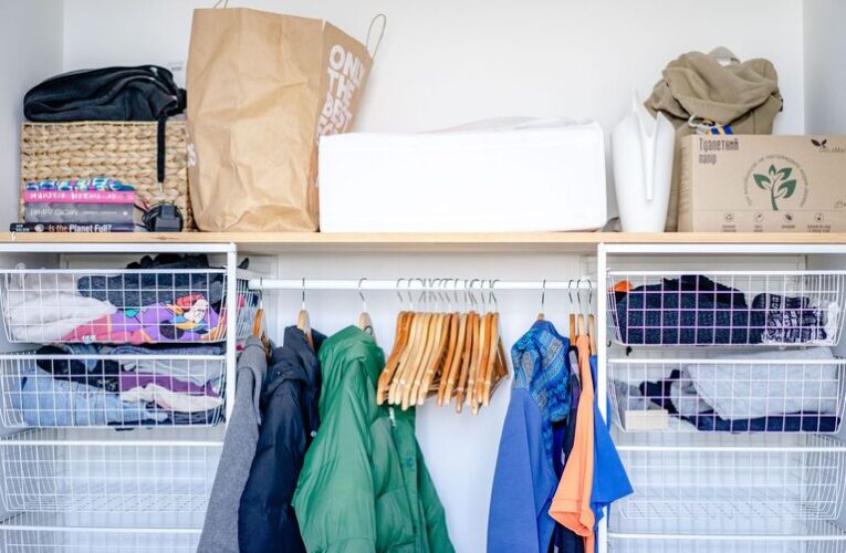 How to Store Seasonal Clothes Efficiently: Practical Tips for Every Home