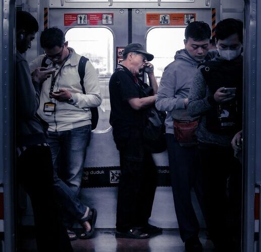 How to Maintain Healthy Phone Habits for a Balanced Life